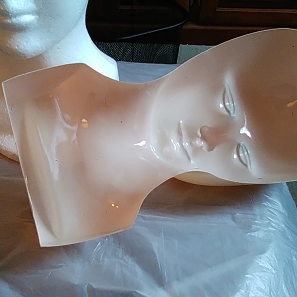 Wig Stand (4 Chocolate and 4 Vanilla color), 8 for sale. - Picture 13 of 15